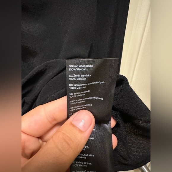 NWT WEEKDAY Cassie Wrap Blouse Long Sleeve Black Modern Contemporary, size XL - Picture 3 of 8